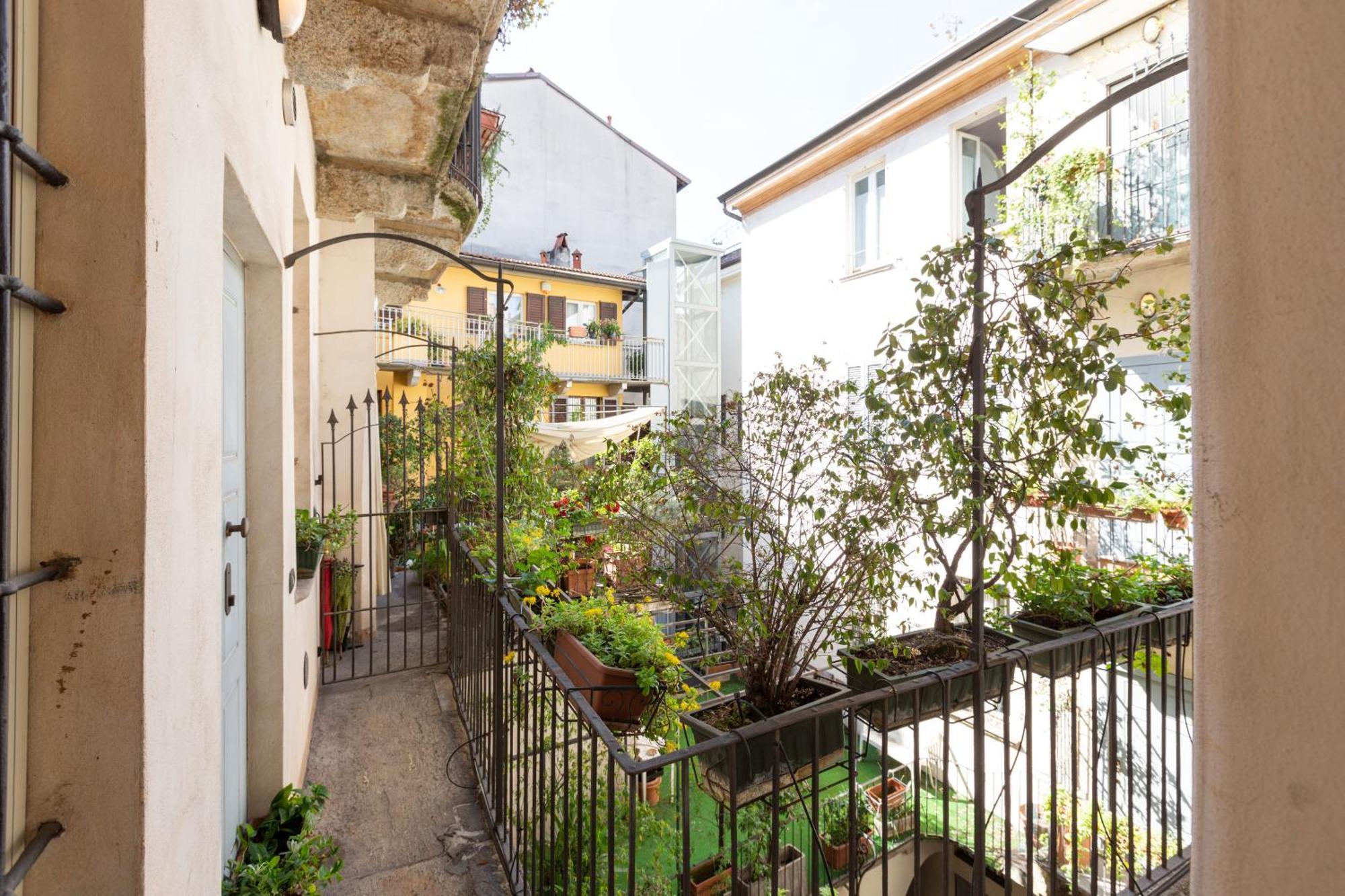 Cosy Two Bedroom Apartment Close To Navigli 밀라노 외부 사진